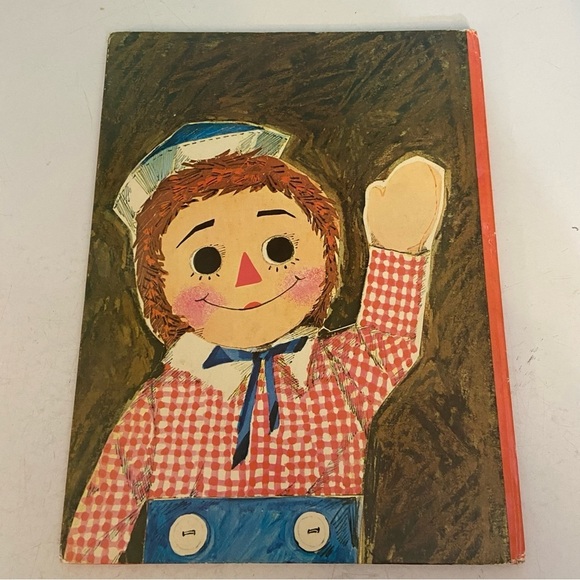 🛍️3/$30‎ Vintage 1976 raggedy Ann hardcover  book - Picture 7 of 14